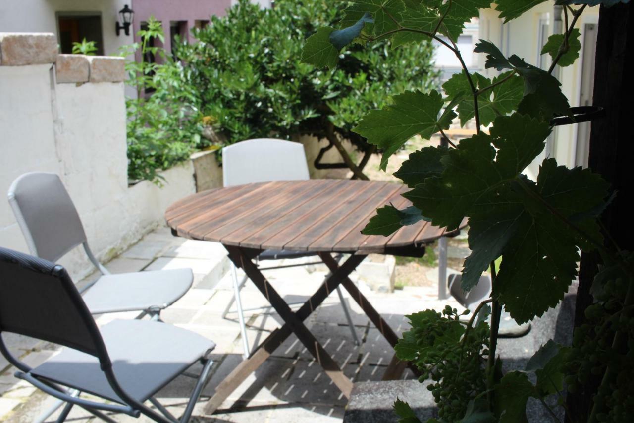 Wein Und Stein Villa รันเดอร์ซัคเคอร์ ภายนอก รูปภาพ
